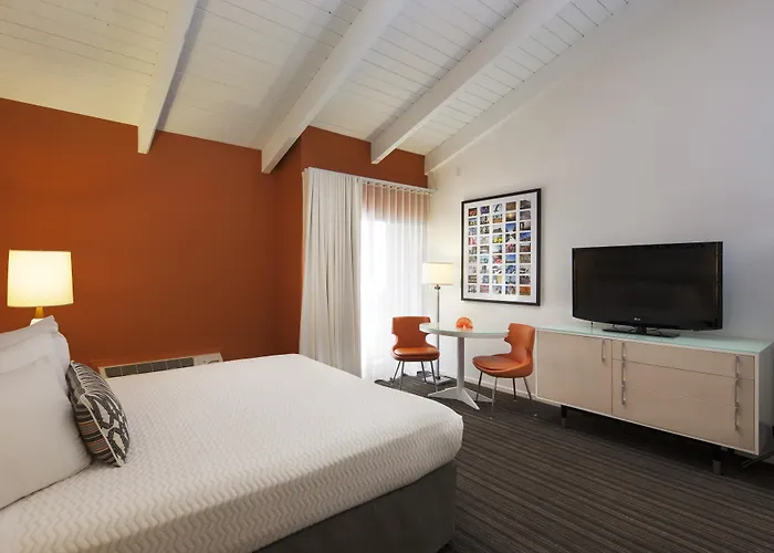 Inn At Venice Beach